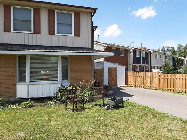 919 Lawnsberry Drive, Home with 4 bedrooms, 2 bathrooms and 3 parking in Ottawa ON | Image 1