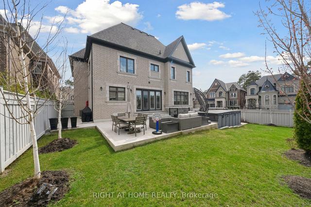 51 Glensteeple Tr, House detached with 4 bedrooms, 5 bathrooms and 5 parking in Aurora ON | Image 32