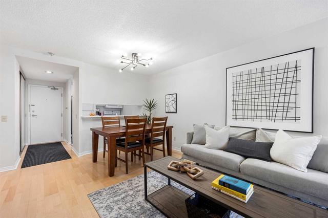 203 - 7 Bishop Ave, Condo with 1 bedrooms, 1 bathrooms and 1 parking in Toronto ON | Image 15