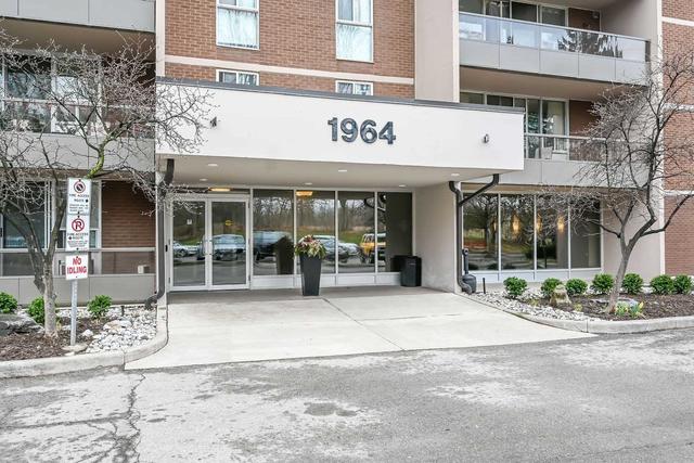 1408 - 1964 Main St W, Condo with 3 bedrooms, 2 bathrooms and 1 parking in Hamilton ON | Image 12