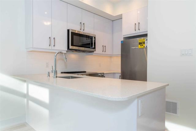 14 - 52 Holmes Ave, Townhouse with 2 bedrooms, 2 bathrooms and 1 parking in Toronto ON | Image 24
