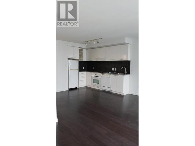 2507 - 131 Regiment Square, Condo with 0 bedrooms, 1 bathrooms and null parking in Vancouver BC | Image 1