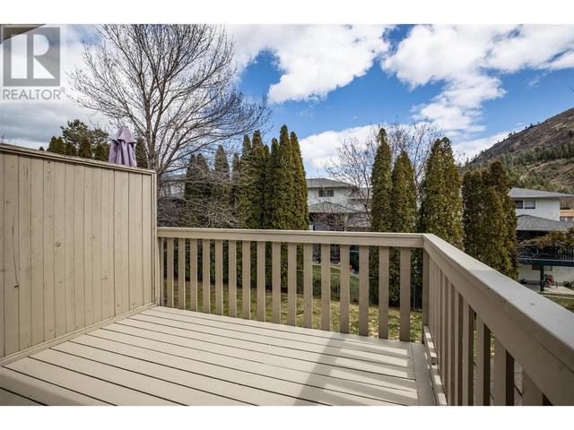 2729 Riffington Place, House attached with 2 bedrooms, 1 bathrooms and 2 parking in West Kelowna BC | Image 12