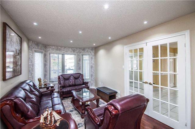 80 Oaklea Blvd, House detached with 5 bedrooms, 4 bathrooms and 7 parking in Brampton ON | Image 5