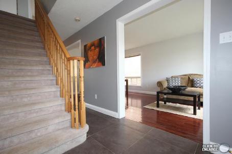 2330 Grand Oak Tr, House detached with 4 bedrooms, 3 bathrooms and 4 parking in Oakville ON | Image 9
