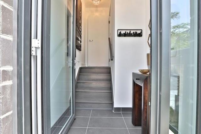 Th3 - 16 Filmic Lane, Townhouse with 3 bedrooms, 3 bathrooms and 1 parking in Toronto ON | Image 2