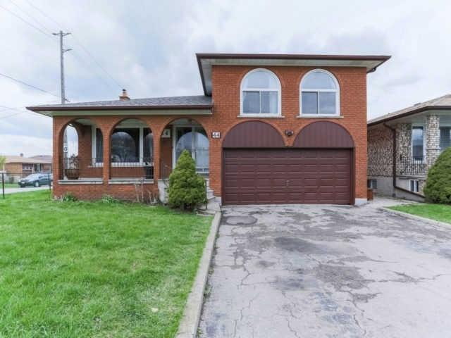 44 Springview Ave, House detached with 3 bedrooms, 3 bathrooms and 4 parking in Toronto ON | Image 1