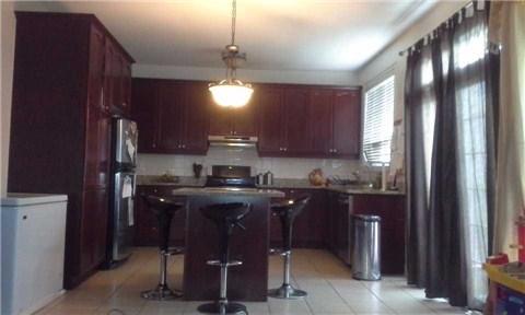 02 Fairservice Dr, House detached with 4 bedrooms, 4 bathrooms and 2 parking in Brampton ON | Image 4