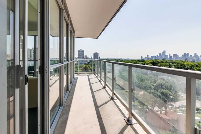 1105 - 501 St Clair Ave W, Condo with 2 bedrooms, 2 bathrooms and 1 parking in Toronto ON | Image 11