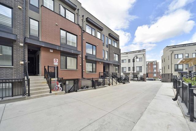11 - 142 William Duncan Rd, Townhouse with 2 bedrooms, 2 bathrooms and 1 parking in Toronto ON | Image 23