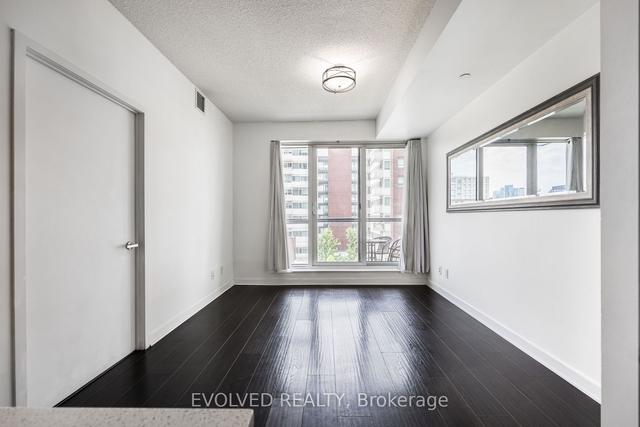 527 - 55 Regent Park Blvd, Condo with 2 bedrooms, 2 bathrooms and 1 parking in Toronto ON | Image 2