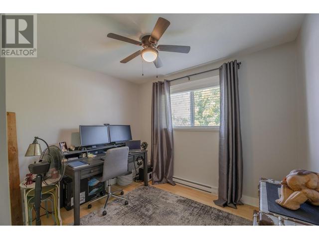 108 - 3315 Wilson Street, House attached with 3 bedrooms, 1 bathrooms and 2 parking in Penticton BC | Image 28