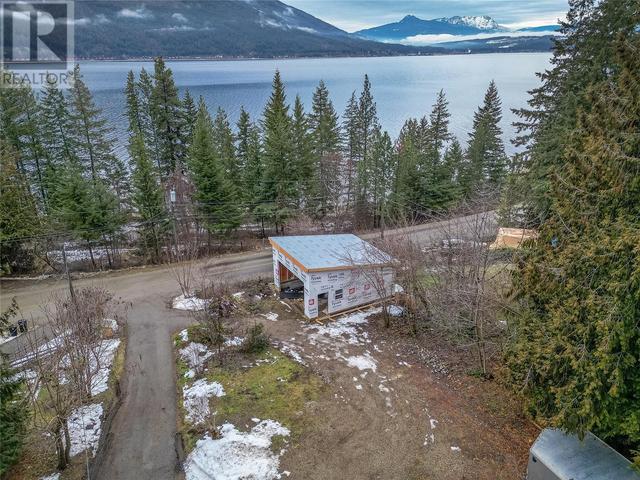 5167 Sunnybrae Canoe Point Road, House detached with 4 bedrooms, 2 bathrooms and 6 parking in Columbia Shuswap C BC | Image 53