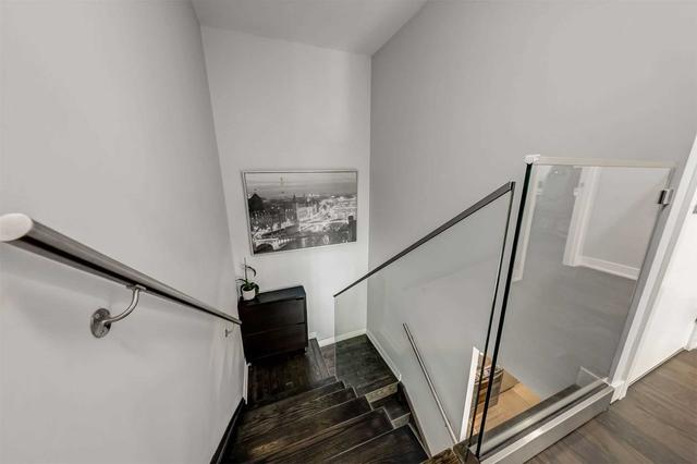 th 102 - 1815 Yonge St, Townhouse with 2 bedrooms, 2 bathrooms and 1 parking in Toronto ON | Image 8