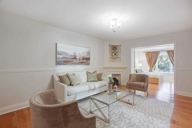 1 The Kingsway, House detached with 4 bedrooms, 4 bathrooms and 11 parking in Toronto ON | Image 10
