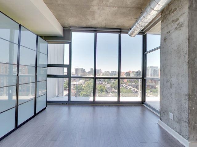 1002 - 60 Bathurst St, Condo with 1 bedrooms, 1 bathrooms and 1 parking in Toronto ON | Image 5