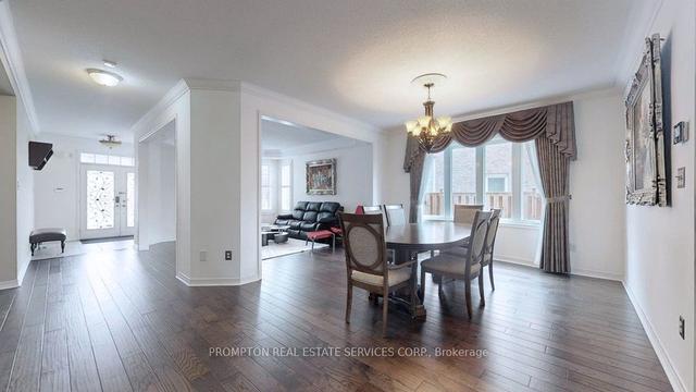 18 Bridleford Crt, House detached with 5 bedrooms, 8 bathrooms and 7 parking in Markham ON | Image 37