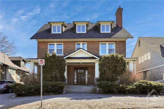 692 Echo Drive, House detached with 6 bedrooms, 4 bathrooms and 4 parking in Ottawa ON | Image 1