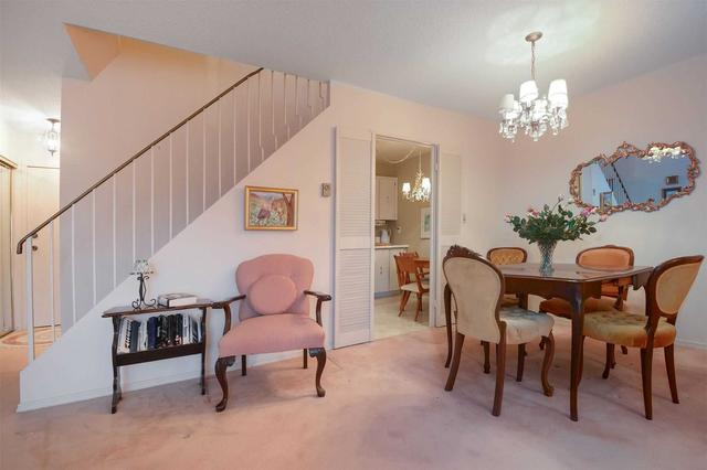 313 - 36 Hayhurst Rd, Condo with 2 bedrooms, 2 bathrooms and 1 parking in Brantford ON | Image 14