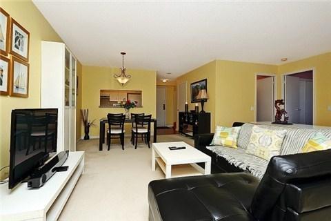 427 - 650 Lawrence Ave W, Condo with 1 bedrooms, 1 bathrooms and null parking in Toronto ON | Image 4