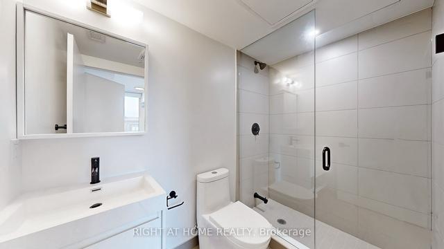 410 - 2 Augusta Ave, Condo with 1 bedrooms, 2 bathrooms and 0 parking in Toronto ON | Image 15