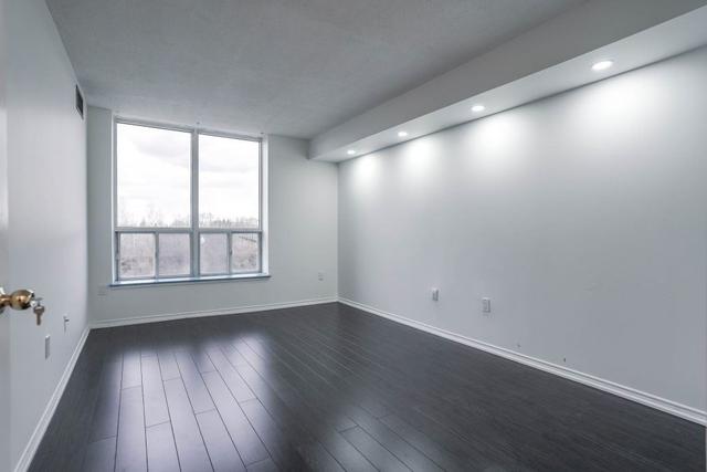 402 - 430 Mclevin Ave, Condo with 2 bedrooms, 2 bathrooms and 1 parking in Toronto ON | Image 14