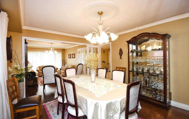 8173 Martin Grove Rd, House detached with 4 bedrooms, 4 bathrooms and 5 parking in Vaughan ON | Image 3