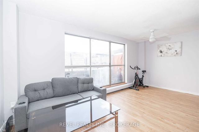 230 - 10 Eddystone Ave, Townhouse with 3 bedrooms, 2 bathrooms and 1 parking in Toronto ON | Image 17