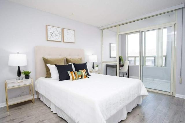 207 - 1 Hickory Tree Rd, Condo with 1 bedrooms, 1 bathrooms and 1 parking in Toronto ON | Image 11