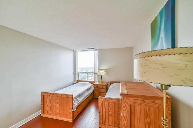 ph 2403 - 400 Webb Dr, Condo with 2 bedrooms, 2 bathrooms and 2 parking in Mississauga ON | Image 26
