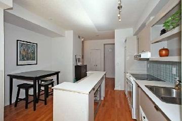 1710 - 111 Elizabeth St, Condo with 1 bedrooms, 2 bathrooms and 1 parking in Toronto ON | Image 5