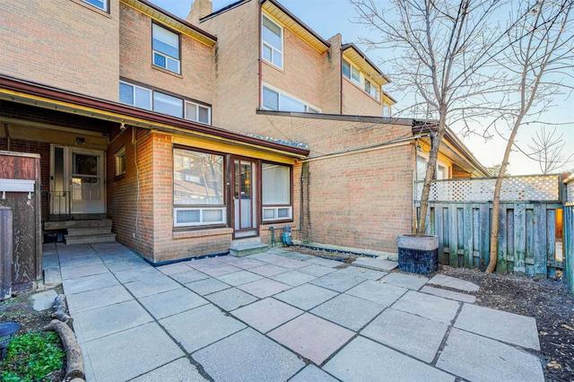 160 - 252 John Garland Blvd, Townhouse with 3 bedrooms, 3 bathrooms and 1 parking in Toronto ON | Card Image