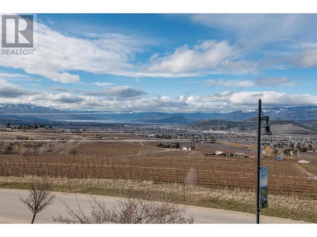 1585 Tower Ranch Boulevard, House detached with 4 bedrooms, 3 bathrooms and 4 parking in Kelowna BC | Image 30