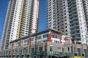 lph1 - 25 Town Centre Crt, Condo with 2 bedrooms, 2 bathrooms and 1 parking in Toronto ON | Image 1