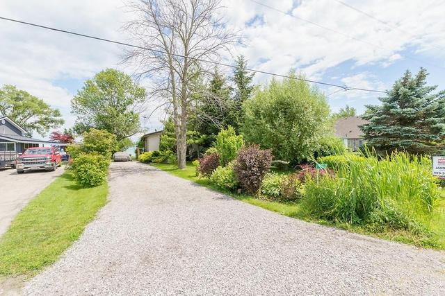 862 South Coast Drive, House detached with 2 bedrooms, 1 bathrooms and 4 parking in Haldimand County ON | Image 4
