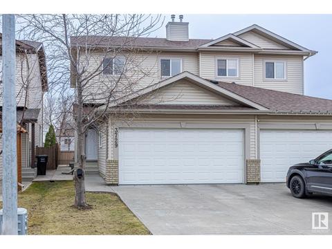 3729 160a Av Nw, House semidetached with 3 bedrooms, 2 bathrooms and null parking in Edmonton AB | Card Image