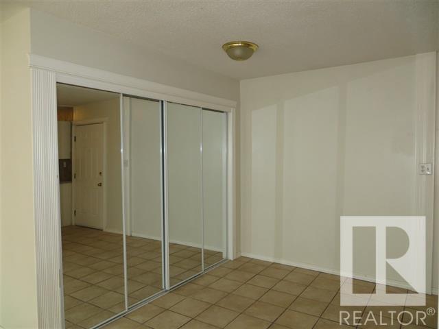 305 - 9329 104 Av Nw, Condo with 1 bedrooms, 1 bathrooms and null parking in Edmonton AB | Card Image
