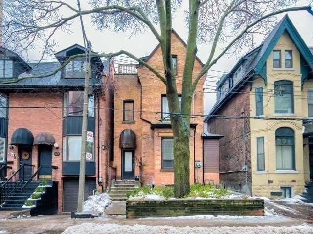 unit 3 - 125 Maitland St, House detached with 3 bedrooms, 1 bathrooms and 0 parking in Toronto ON | Image 1