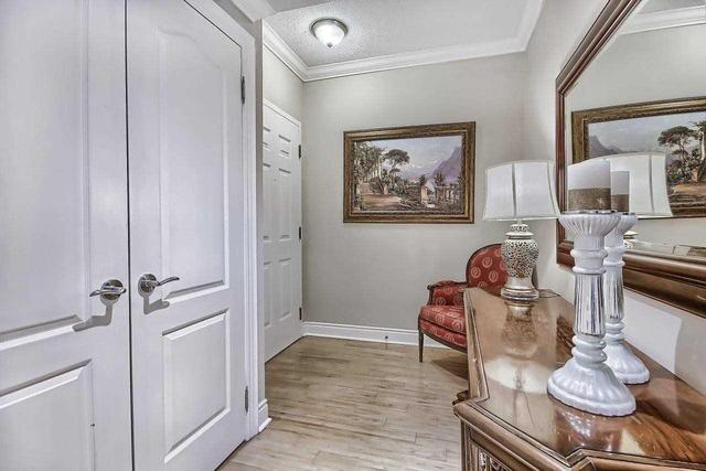 609 - 160 Woodbridge Ave, Condo with 2 bedrooms, 2 bathrooms and 1 parking in Vaughan ON | Image 4