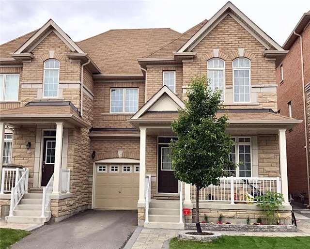 30 Begonia St, House attached with 4 bedrooms, 4 bathrooms and 1 parking in Markham ON | Image 1