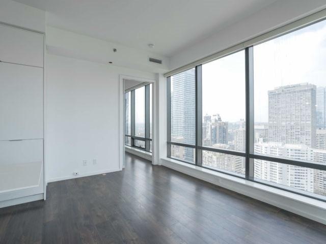 3110 - 5 St Joseph St, Condo with 2 bedrooms, 2 bathrooms and 1 parking in Toronto ON | Image 7