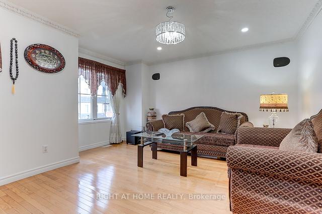 16 Pat Brooks Terr, Townhouse with 3 bedrooms, 4 bathrooms and 2 parking in Toronto ON | Image 28