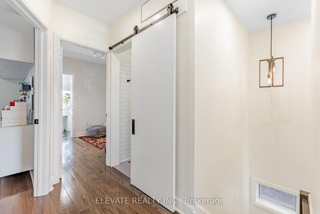 636 Gladstone Ave, House semidetached with 4 bedrooms, 3 bathrooms and 2 parking in Toronto ON | Image 9