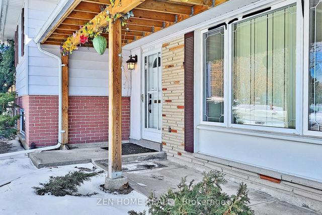 38 Cresthaven Dr E, House detached with 3 bedrooms, 4 bathrooms and 5 parking in Toronto ON | Image 23