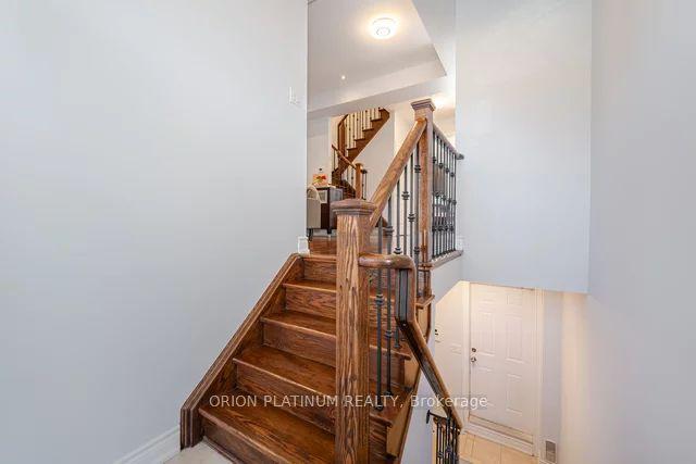 4329 Bloor St W, Townhouse with 3 bedrooms, 4 bathrooms and 3 parking in Toronto ON | Image 35