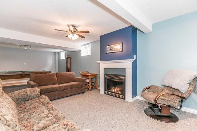 53 Silver Maple Cres, House detached with 3 bedrooms, 2 bathrooms and 2 parking in Barrie ON | Image 10