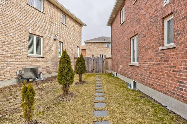 53 Reid Rd, House detached with 4 bedrooms, 3 bathrooms and 4 parking in Bradford West Gwillimbury ON | Image 19