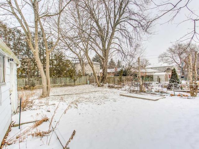 186 Finch Ave E, House detached with 3 bedrooms, 2 bathrooms and 5 parking in Toronto ON | Image 21