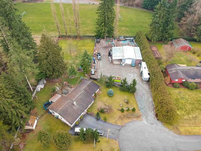 24890 55a Avenue, House detached with 3 bedrooms, 2 bathrooms and 10 parking in Langley BC | Card Image