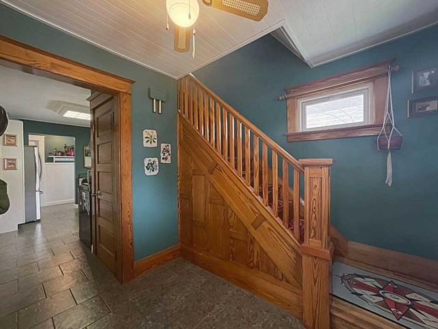 111 Delhi St, House detached with 4 bedrooms, 2 bathrooms and 2 parking in Port Colborne ON | Image 27